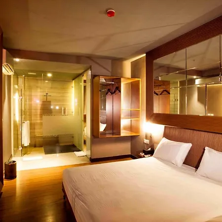 108 Hotel By Him